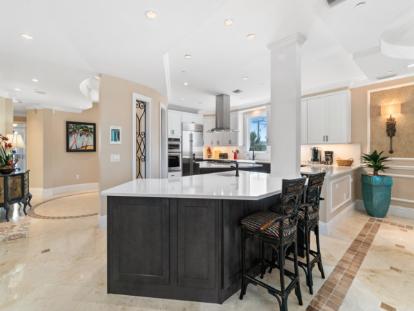Stunning Beachfront Luxury Home in Bonita Springs
